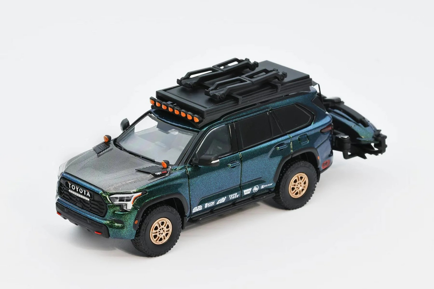 PRE-ORDER GCD 1:64 Toyota SEQUOIA TRD PRO With accessories LHD (2 Colours) KS-068-440/ KS-068-441