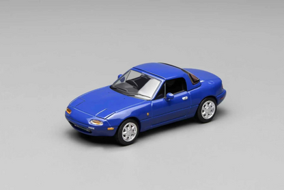 **Preorder** MOTORHELIX 1:64 Mazda MX-5 Miata (NA)LHD - BLUE